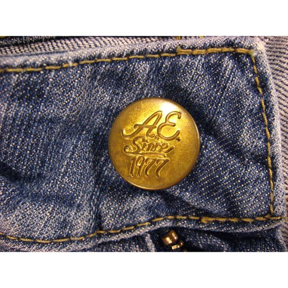 American Eagle Womans SHORTS Low Rise Cut Off Size 6 CUTOFF JEANS Blue Denim - Picture 5 of 7